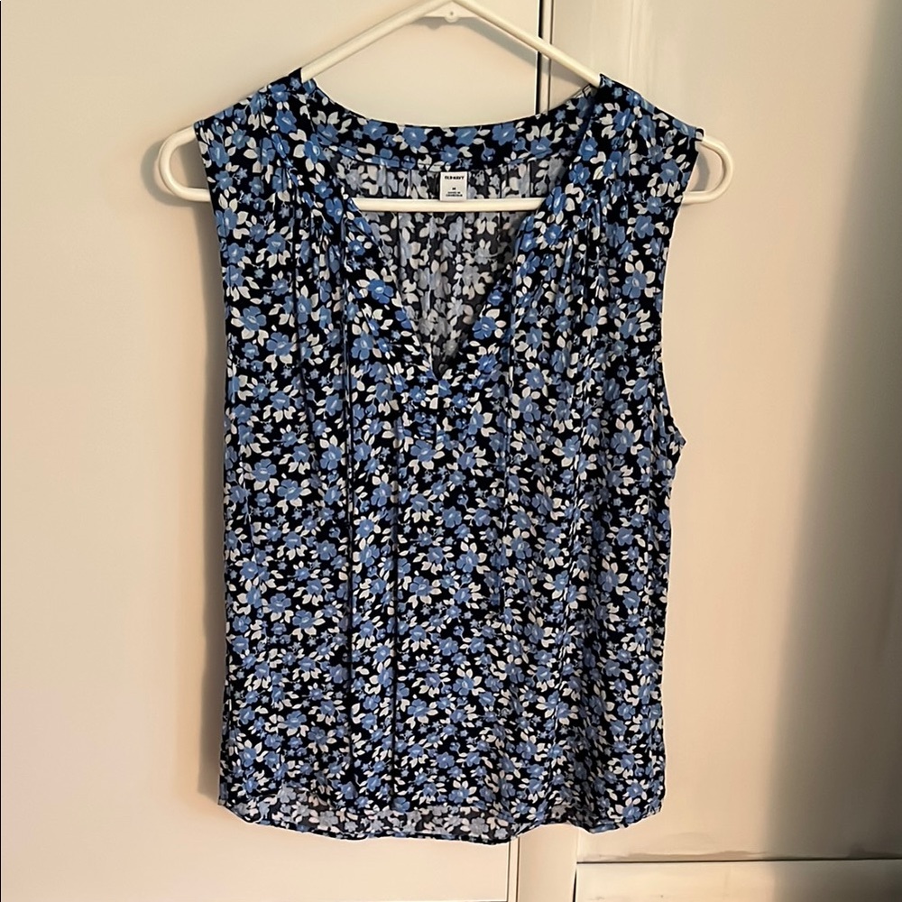 Old Navy Blue and White Blouse with V-Neckline